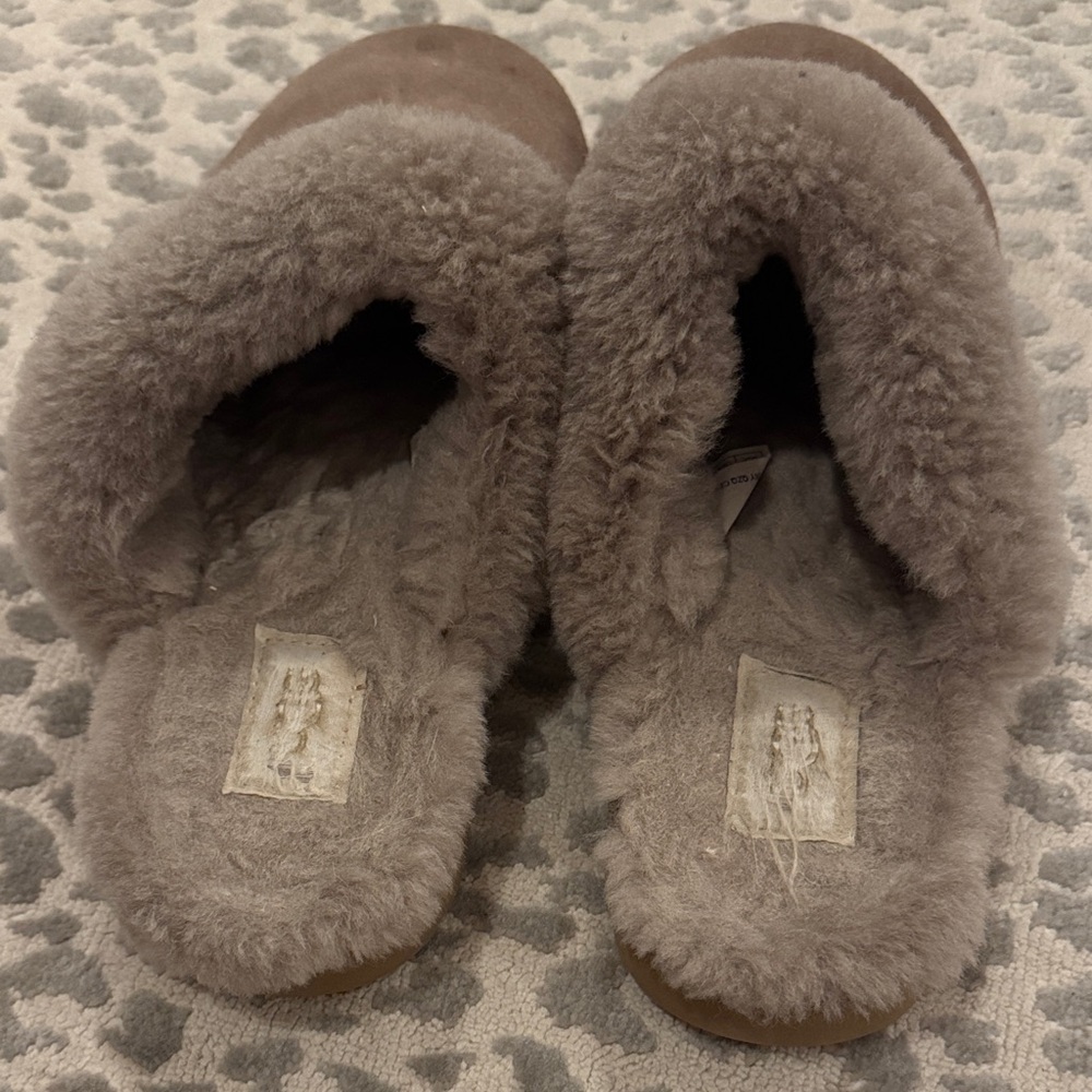 UGG Fuzzy Slippers - Picture 2 of 3